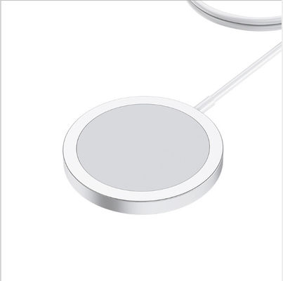 Waterproof IP67 15W Wireless Charging Logo Disesuaikan Untuk Apple Huawei